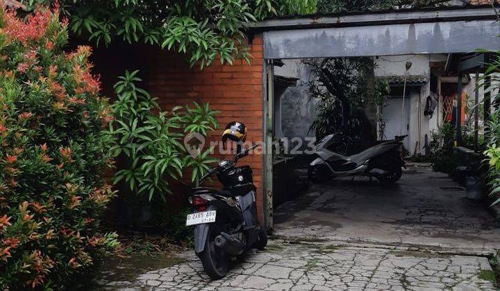 Dijual Rumah Lama Di Hj Alpi Halaman Sangat Luas 1