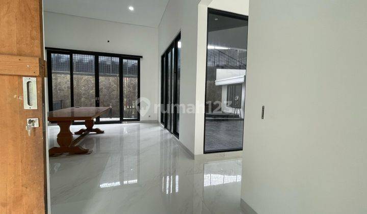  Alam Sutera Serpong Cluster Sutera Onyx Luas Tanah : 383 M² 2 Lantai Shm , Tangerang 2