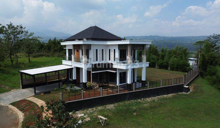 Rumah cantik view gunung posisi hook Sentul city  bogor 1