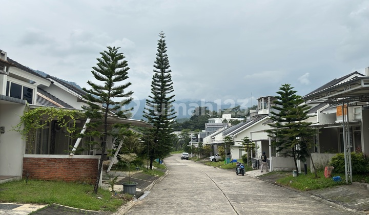 Dumah Cantik View Gunung Sentul City Bogor 2