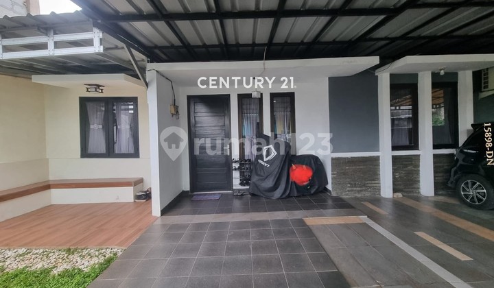 Dijual Cepat Rumah Dalam Komplek Dekat dengan Halte Trans Jakarta 2