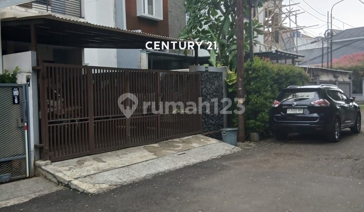 For Sale: House in Akasia Cluster, Bintaro, South Jakarta