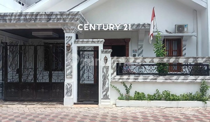 Dijual Rumah Kost 2 Lantai di Serpong Tangerang Selatan Dijual Rumah Kost 2 Lantai di Serpong Tangerang Selatan