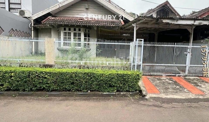 For Sale Land-Sized House in Sektor 2 Complex, Bintaro Jaya