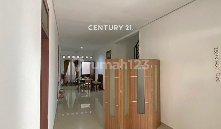For Rent House Suitable for Mess or Employee Boarding House Area Bintaro 2