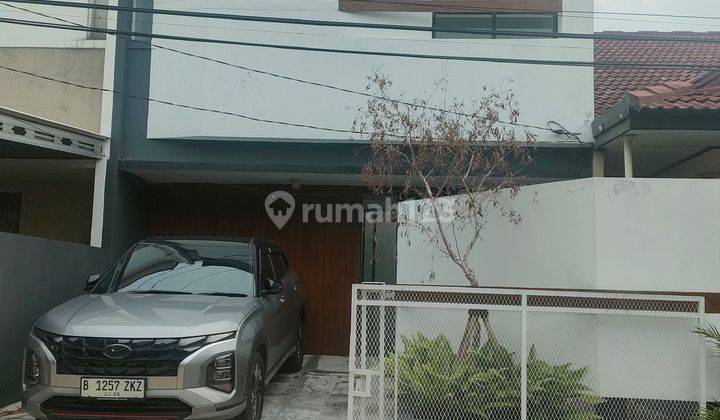 Dijual cepat Rumah 2 Lantai  industrial di Jurangmangu Bintaro  2