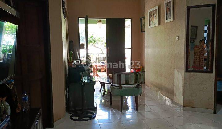 Rumah Bagus dan rapih di Villa pamulang dekat stasiun 2