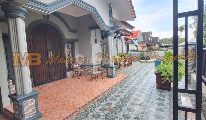 Dijual Rumah Luas Furnished di Medan Johor Lokasi strategis 2