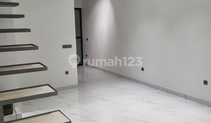 Dijual Rumah Cantik Siap Huni Lokasi Sejuk Dalam Komplek Cimahi Utara 2