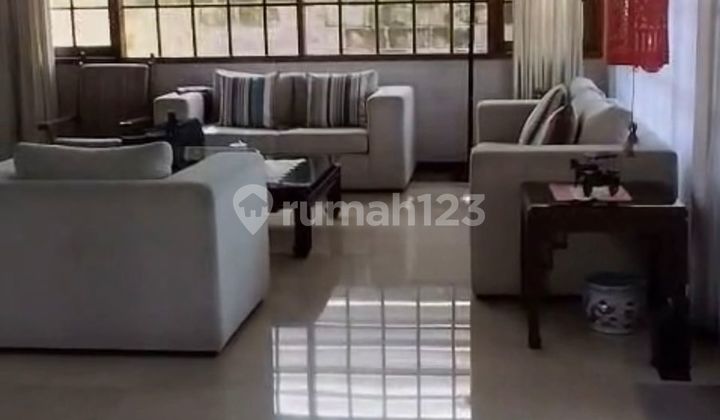 Dijual Rumah Besar Siap Huni Lokasi Bagus Setiabudi Bandung 2
