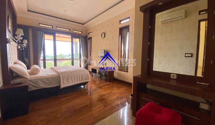Eksklusif Rumah Mewah Cantik Ada Kolam Renang Ciumbuleuit Bandung