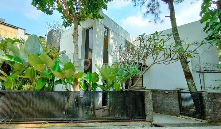 Dijual Rumah Cantik Mewah Siap Huni Ligar Sayap Dago Bandung 1