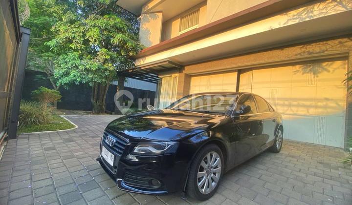 Dijual Rumah Mewah Dekat Mall PVJ Kota Bandung Full Furnished 2