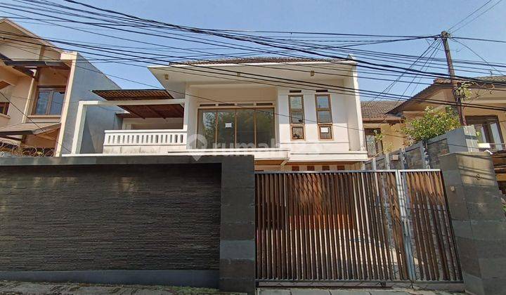 Dijual Rumah Cantik Siap Huni Lokasi Bagus Setra Indah Bandung 1