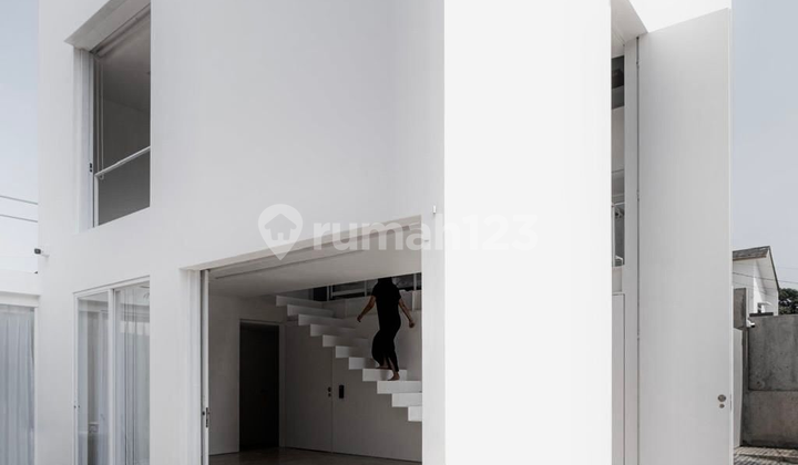 Dijual Rumah dengan Konsep Menarik Area Bagus Turangga Bandung Dijual Rumah dengan Konsep Menarik Area Bagus Turangga Bandung