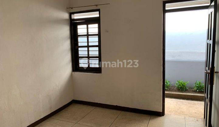 Disewakan Rumah Luas Cocok Untuk Kantor Atau Mess Cikutra Bandung 2