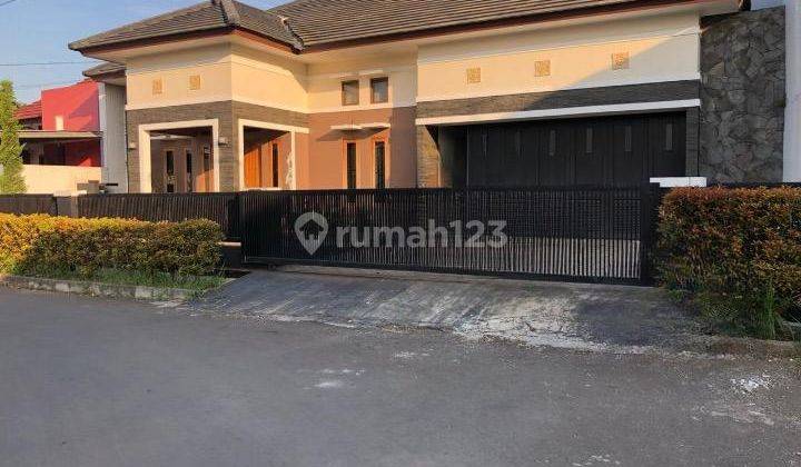 Dijual Rumah Cantik Siap Huni Dalam Komplek Antapani Kota Bandung 1