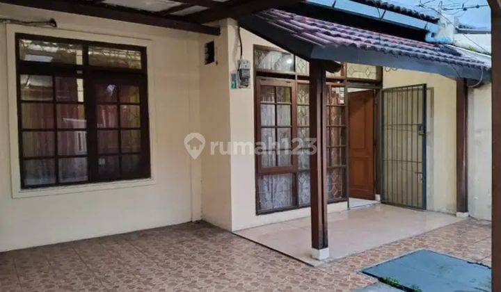 Disewakan Rumah Siap Huni Dalam Komplek Cigondewah Bandung 2