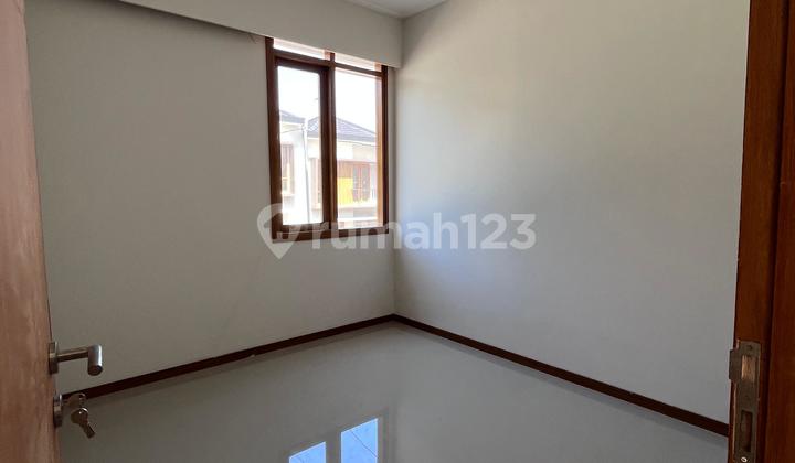 Dijual Rumah Cantik Siap Huni Dalam Komplek Bali Garden Bandung 2