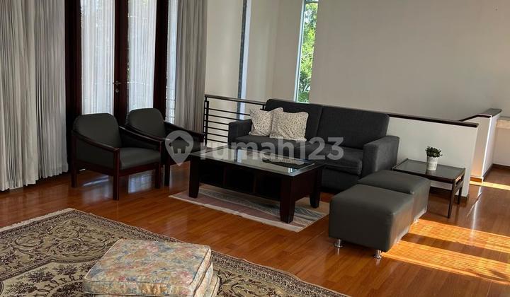 Disewakan Rumah Full Furnished Area Sejuk Dago Bandung 2