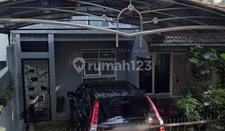 Dijual Rumah Cantik Siap Huni Lokasi Bagus Setiabudi Bandung