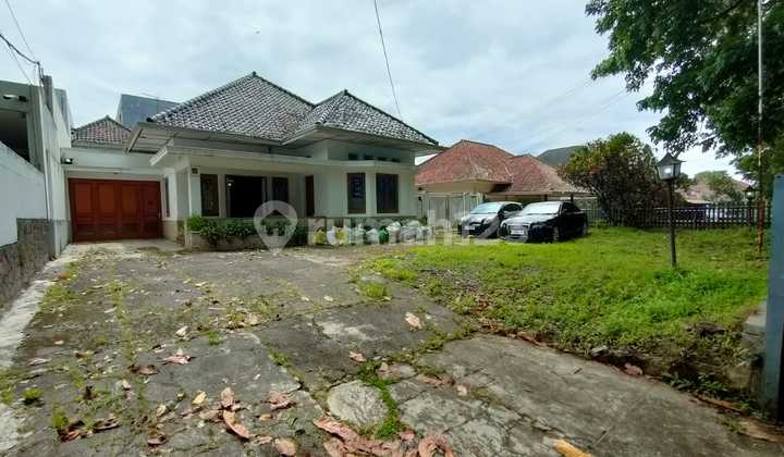 Dijual Rumah Heritage Kawasan Premium Dipatiukur Kota Bandung 1