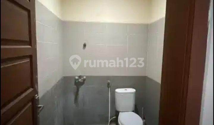 Disewakan Rumah Siap Huni Lokasi Premium Setraduta Bandung 2