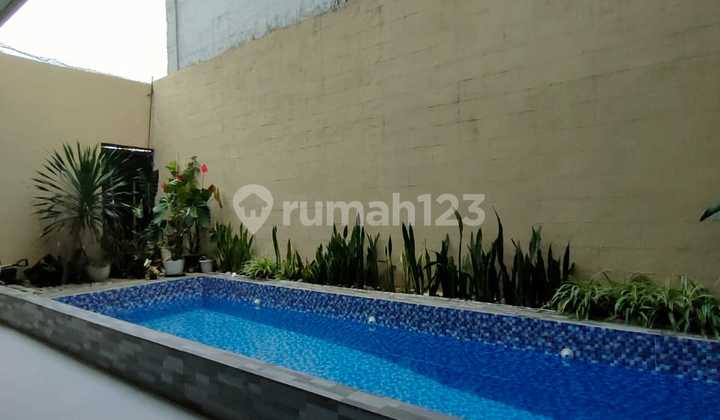 Dijual Rumah Villa Full Furnished di Dago Bandung Cocok untuk Hunian atau Investasi