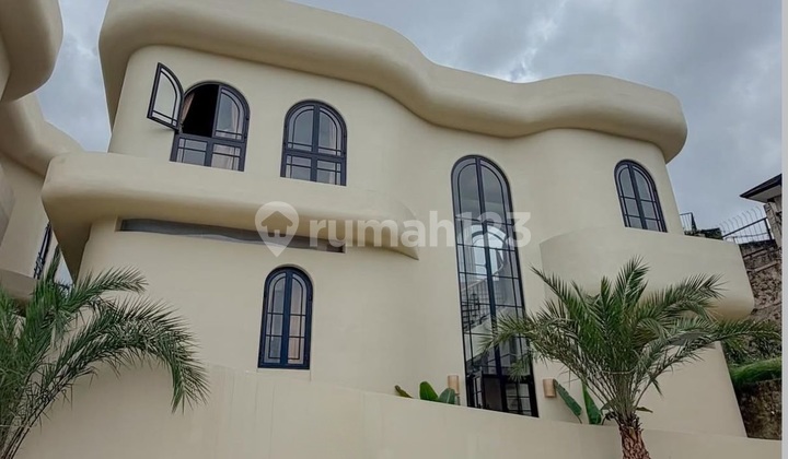 Dijual Villa Estetik Dekat Lokasi Wisata Cikole Lembang Bandung