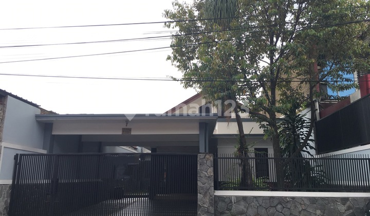 DIjual Rumah Cantik Baru Renov Siap Huni Lokasi Bagus Cimahi Tengah