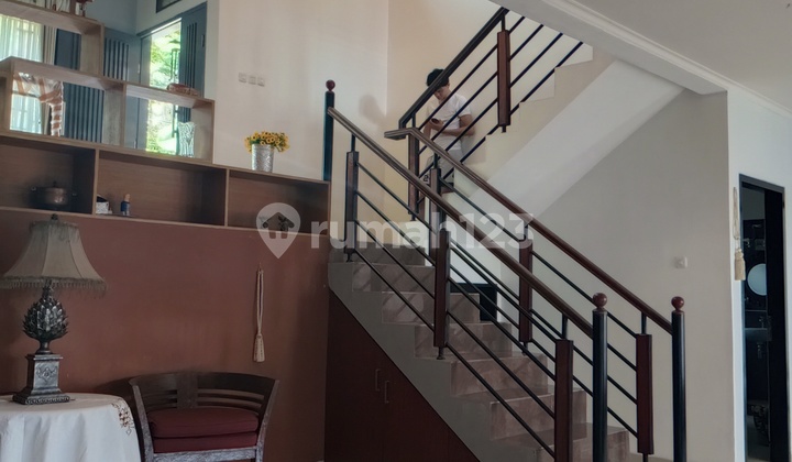 Dijual Rumah Cantik Siap Huni Lokasi Sejuk Gegerkalong Bandung