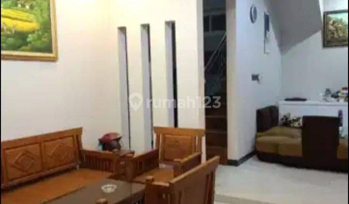 Rumah Di Sigura Gura Dekat Kampus, 2 Lantai 1.8 M 1