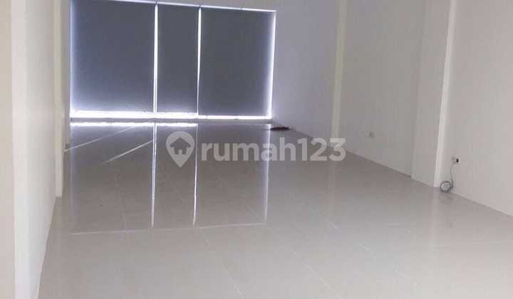 FOR SALE SHOPHOUSE WITH BUSINESS!! Mega Boulevard Shophouse in Harapan Indah Opposite Modern Market 007