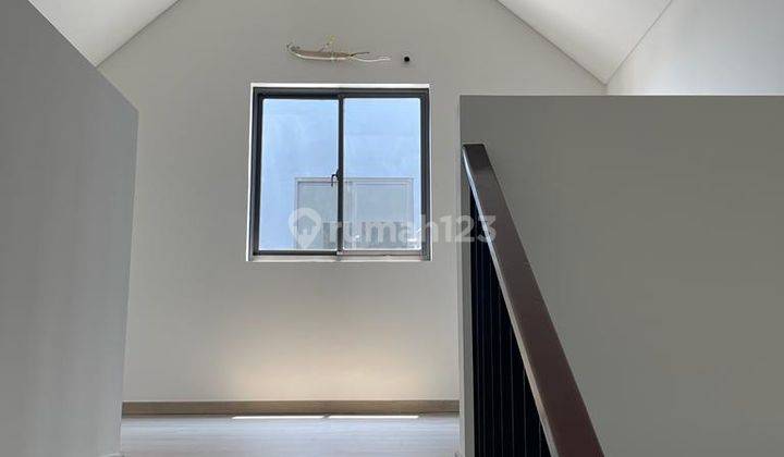 Murah Rumah Plus Attic 7x12 Cluster Wisteria, Metland Menteng, Cakung 003 2