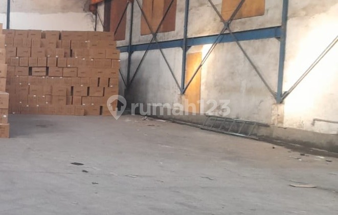 For Rent Strategic Warehouse 1,200 m² Affordable Price, Negotiable, Cakung, East Jakarta, 013