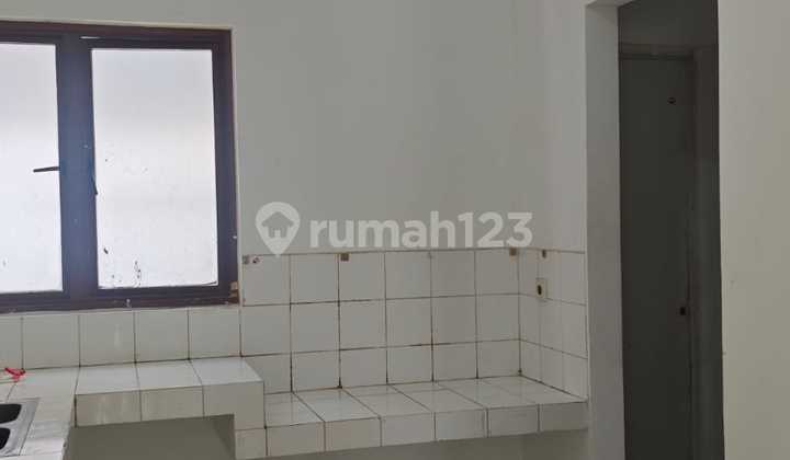 Disewakan Rumah Luas & Siap Huni di Cluster Zebrina - Kunci Ready (007) 2