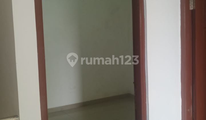 PRICE DROP For sale 2-story house, located at D'Kranji Residence 2 Housing 016 2
