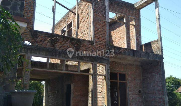 Rumah 2 Lantai Setengah Jadi Dijual Seadanya di Jl.Rocket Chicken 1