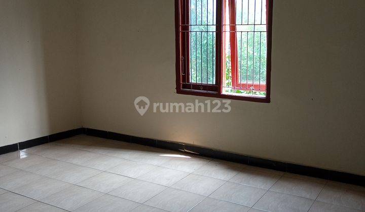Rumah Baru ,minimalis modern Cibinong ,dekat Pemda ,hrg 350jt, nego, strategis, nyaman dan ramah lingkungan  7