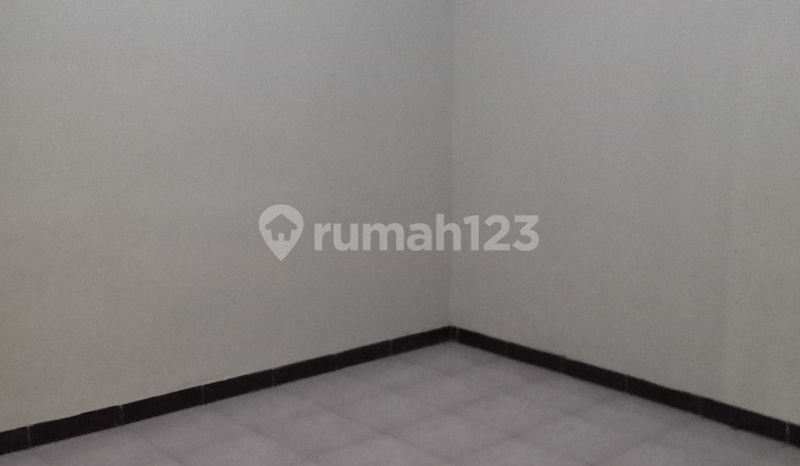 Rumah Baru ,minimalis modern Cibinong ,dekat Pemda ,hrg 350jt, nego, strategis, nyaman dan ramah lingkungan  8
