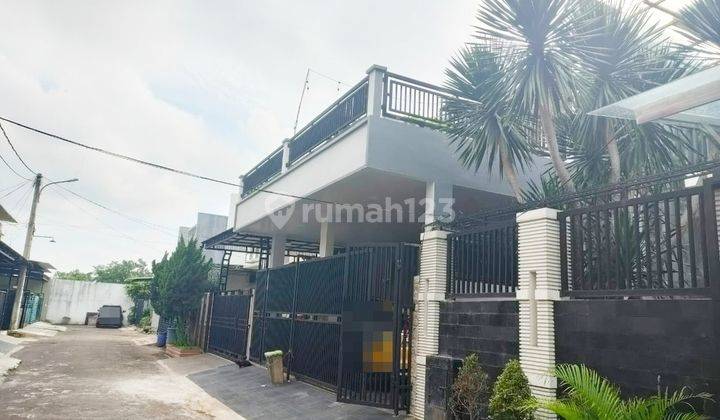 Rumah Semi Furnish 2 Lantai di Kosambi Baru Siap Huni  2