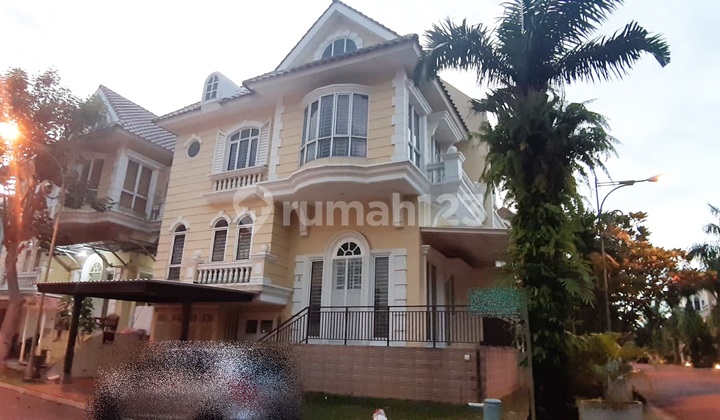 Rumah di Cluster Montana Village Gading Serpong Posisi Hoek