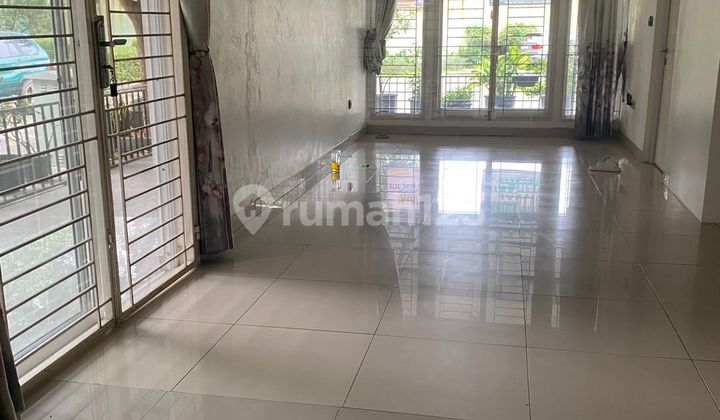 4-Story Ready-to-Use House in Australia Cluster, Green Lake City