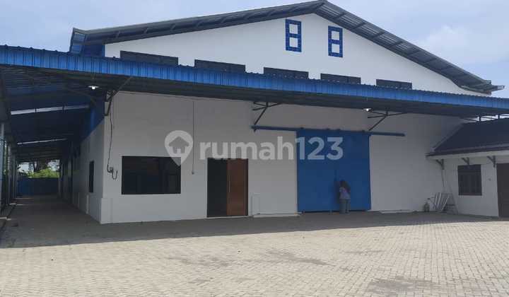 Complete Tangerang Sepatan Warehouse with Office and Mess