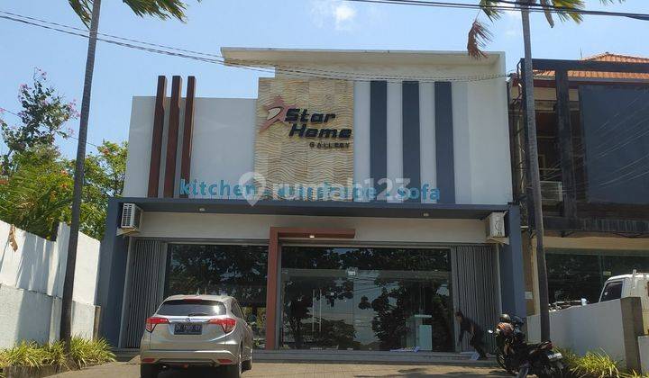 Disewakan Ruko/Showroom Desain Artistik dengan Parkir Luas di Area Bisnis Teuku Umar Barat Dekat Seminyak, Kuta, Bali  1