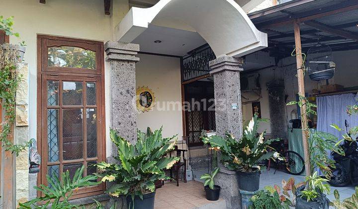 Rumah Modern Berlantai 2 dengan Lahan Luas dalam Kota Denpasar Dekat Sentra Bisnis Teuku Umar Barat  1