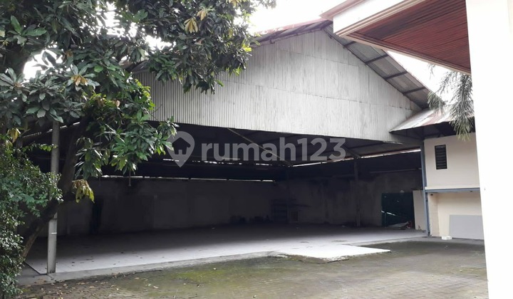 Warehouse and Office for Rent on the Inter-Provincial Route Near Business District and Living World Mall Warehouse and Office for Rent on the Inter-Provincial Route Near Business District and Living World Mall