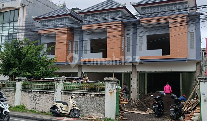 Newly Built Twin Shop House for Rent in the Bustling City of Denpasar, Close to School Newly Built Twin Shop House for Rent in the Bustling City of Denpasar, Close to School