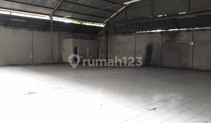 Warehouse and Office for Rent on the Inter-Provincial Route Near Business District and Living World Mall Warehouse and Office for Rent on the Inter-Provincial Route Near Business District and Living World Mall