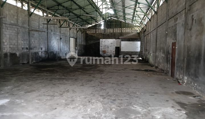 For Sale Former Factory, Area 1550 M², 40 Ft Container Access, Freehold Certificate